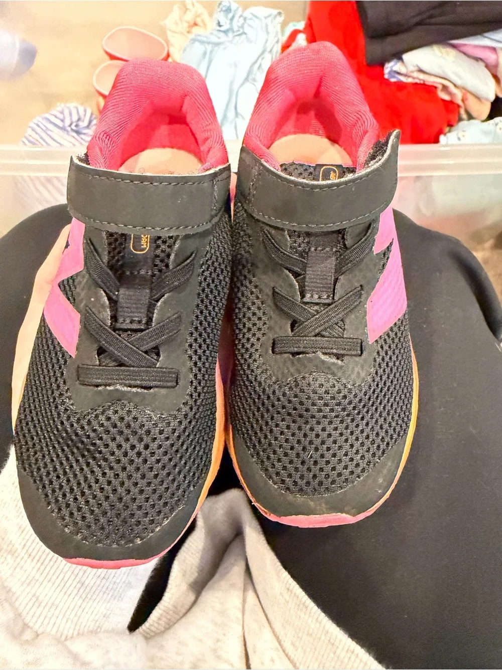 New Balance Pink Children's MARINGA Sneaker